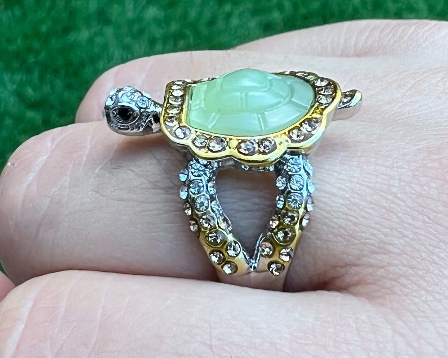 WHOLESALE! RARE Sea Turtle SIlver Emerald SPRING SUMMER Engage Ring Jewelry