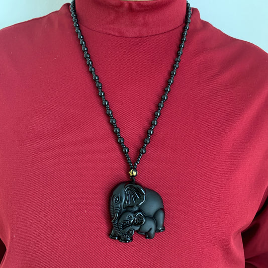 Beautiful Brand New,Hand Crafted Obsidian Elephant🐘 Good Luck☘ Necklace
