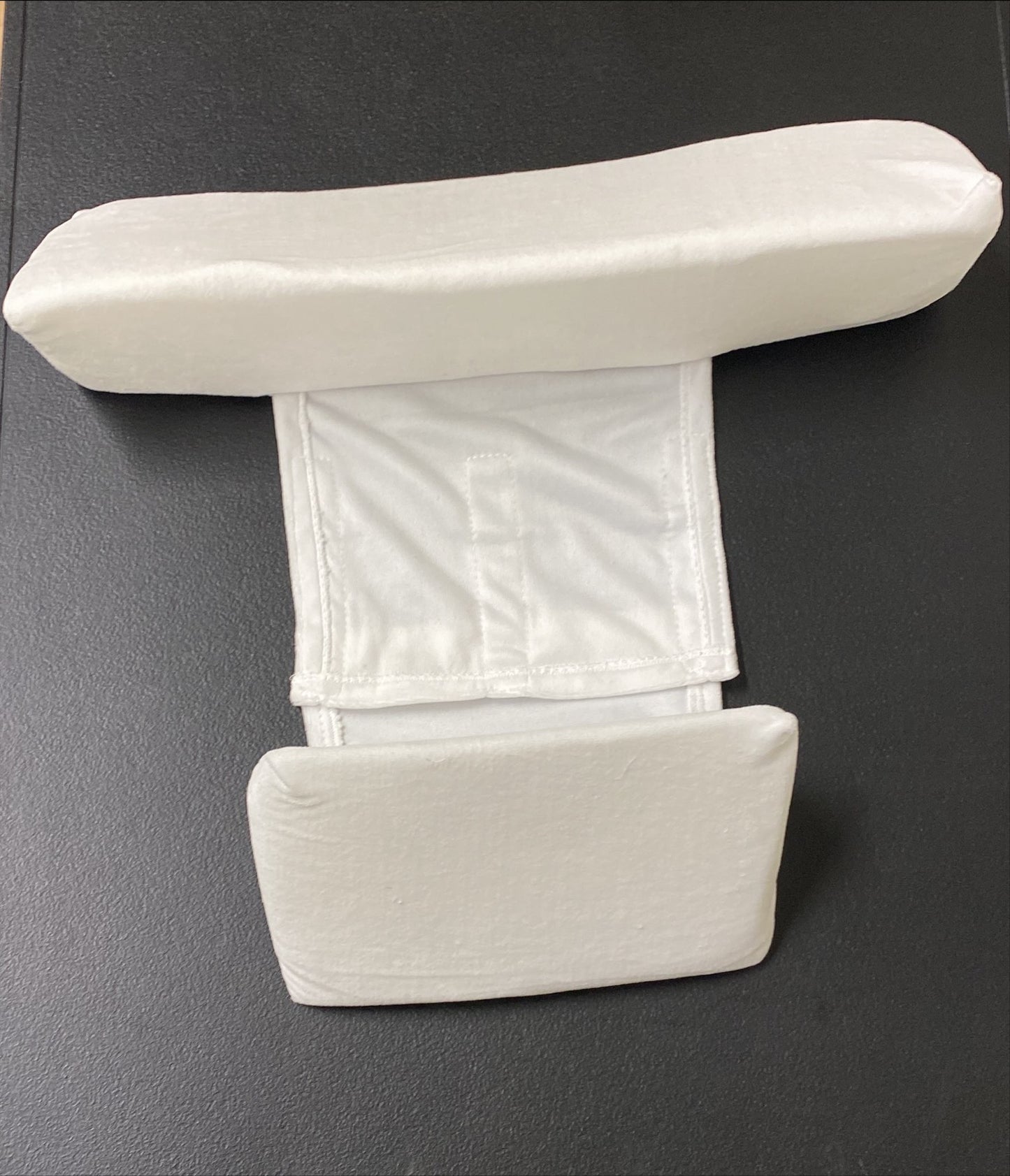 Baby Side Sleeper Comfort Wedge Unisex White NEW !!