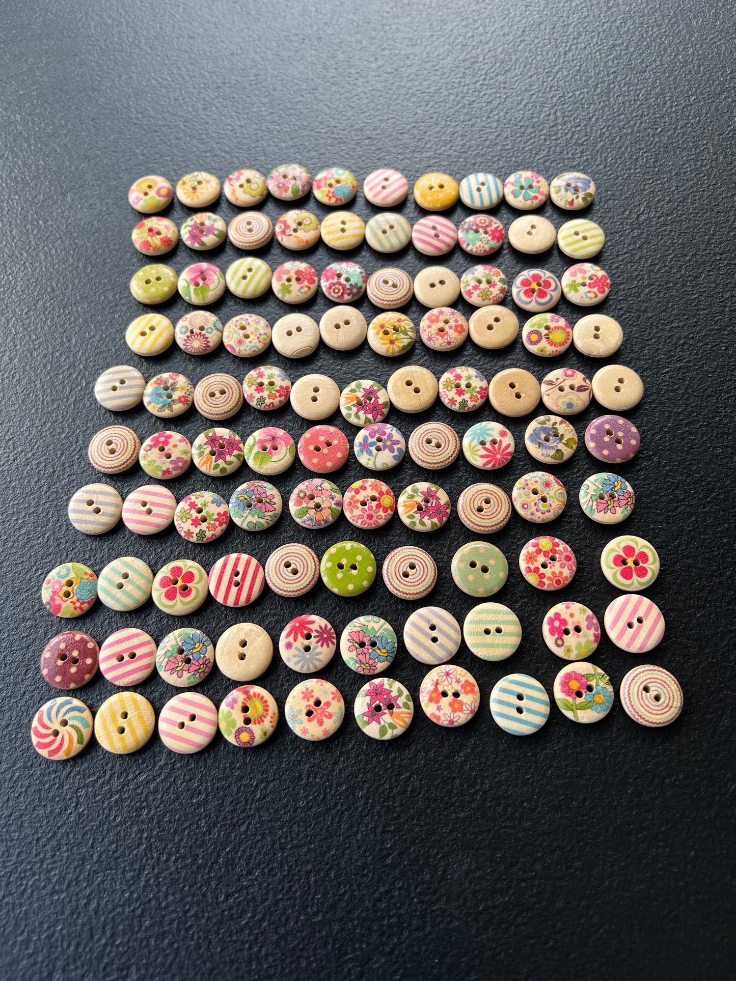 100pcs 15mm 2 Holes Mixed Flower Wooden Button Sewing Scrapbooking  Craft New