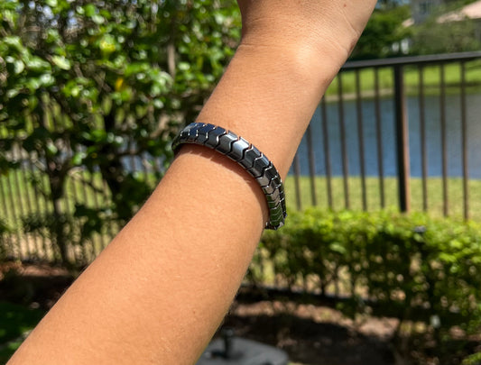 Weight Loss Men Women Therapy Magnetic Hematite Stone Beads Bracelet Jewelry