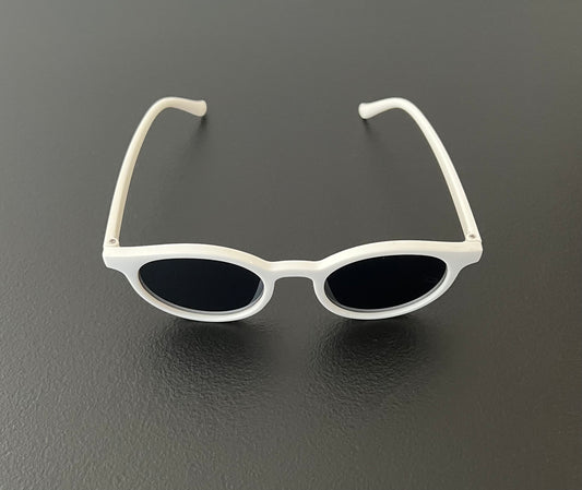 UV Protection Coating Simple Round Frame Retro Sunglasses - White