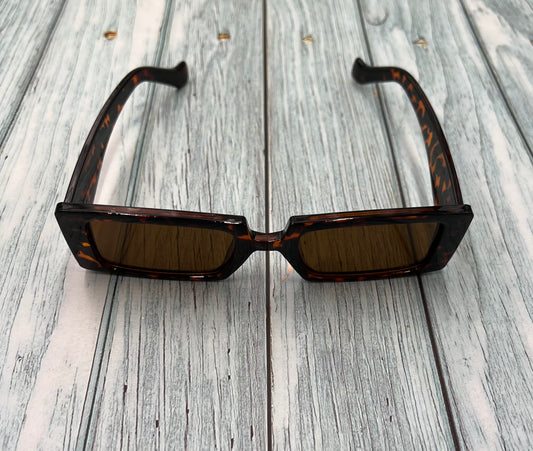 Leopard Print Square Sunglasses for Women – UV400 Fashion Eyewear