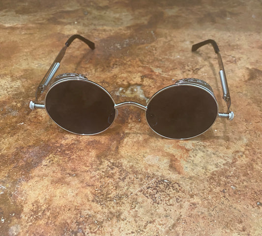 Metal SteamPunk Sun Glasses Mens Fashion Retro Round Sunglasses Screws & Springs