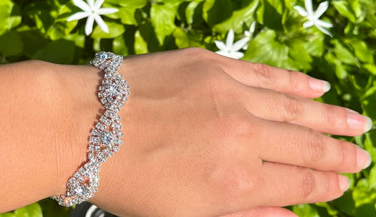 Fashion Jewelry Claw Chain Rhinestone Cross Alloy Bracelet