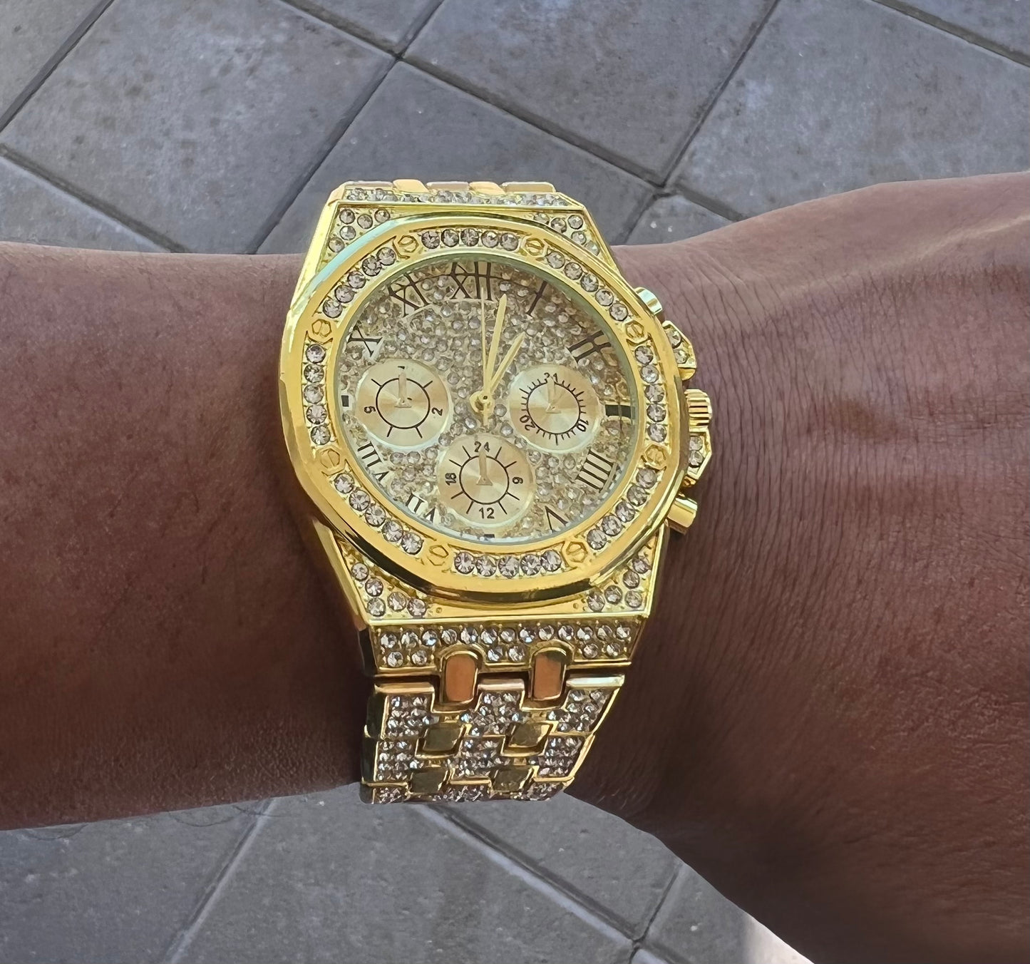 1pc Men GOLD Triple Dial Quartz Watch