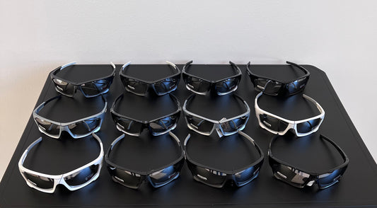 Men’s UV400 Mirror Lens Sunglasses – Retro Style, Random Frame Color
