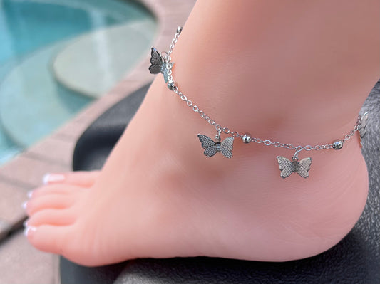Handmade Butterfly Pendant Anklet – Hollow Alloy Beach Jewelry