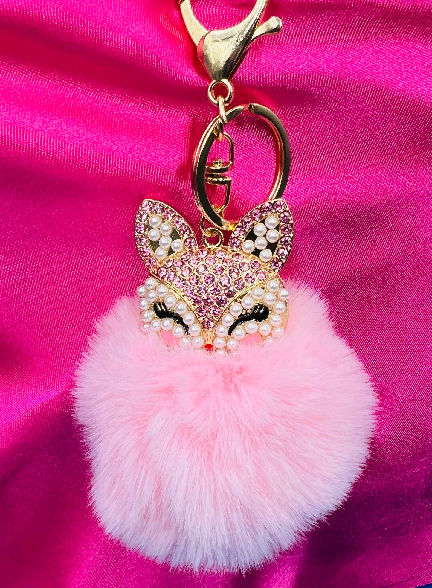Pink Fox Fur Ball Keychain – Cute Animal Charm for Bags, Wallets & Car Keys