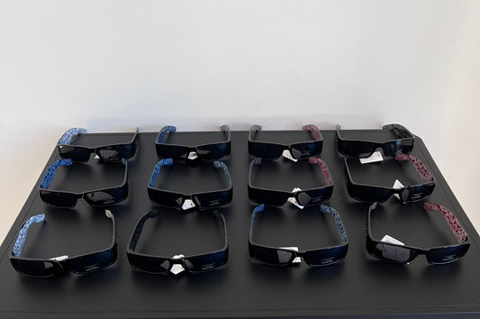 Stylish Earpiece Frame Sunglasses – UV400 Retro Shades in Random Colors