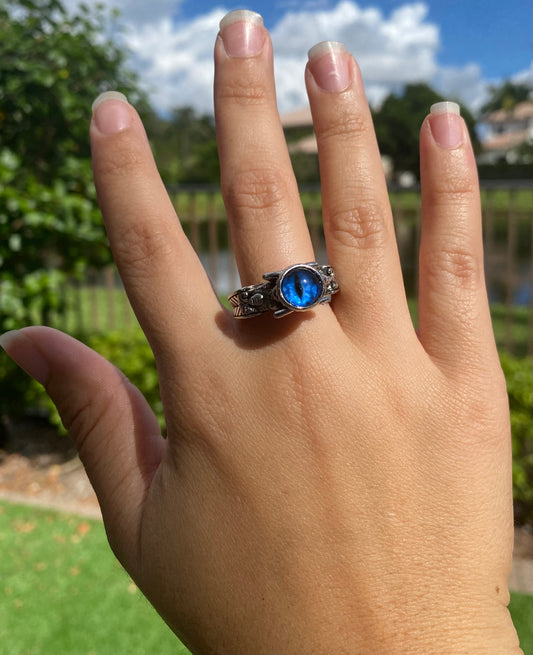 🧿 Retro Evil Eye Adjustable Ring – Creative Open Design