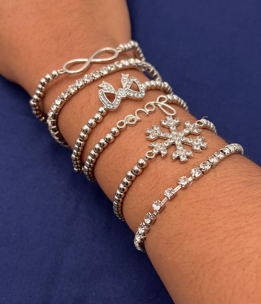 6-Piece Silver Bracelet Set for Women – Snowflake, Bowknot, Knot & Infinity Charms