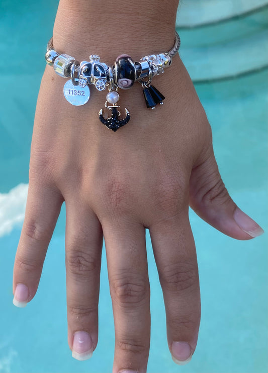 Silver Anchor Charm Bangle Bracelet – Adjustable Alloy Jewelry